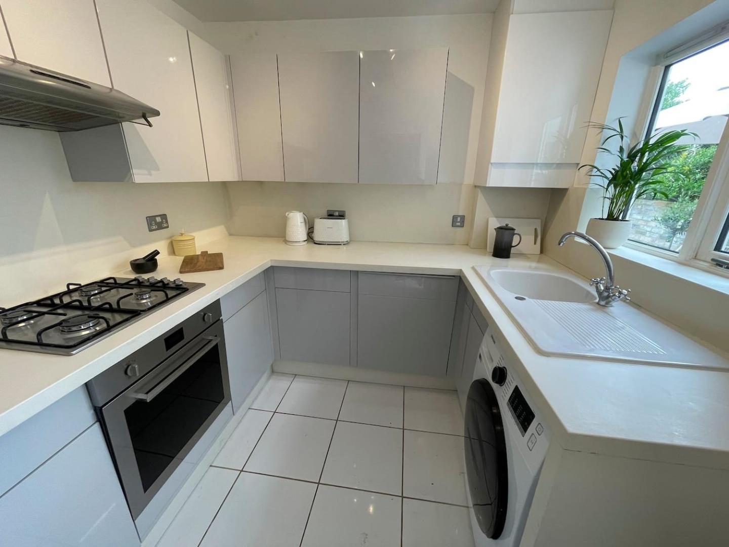 Fantastic Victorian House, Excellent City Location - Cambridge Homehost Buitenkant foto
